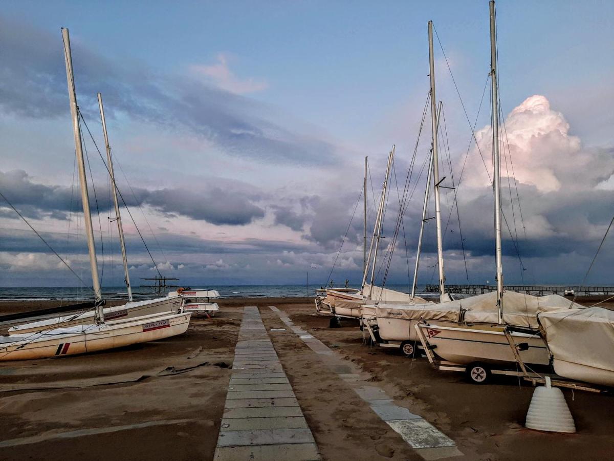 Hotel Amalfi Rimini Eksteriør bilde