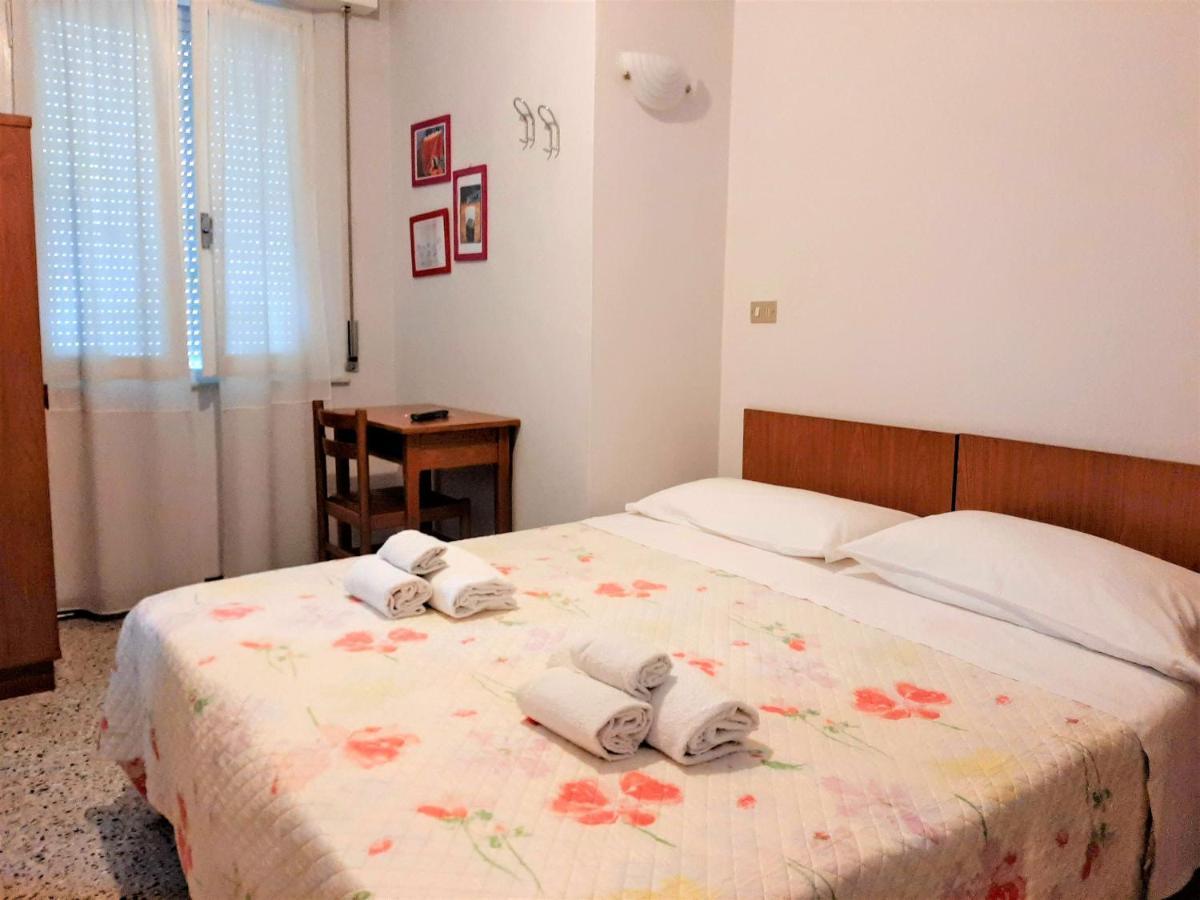 Hotel Amalfi Rimini Eksteriør bilde