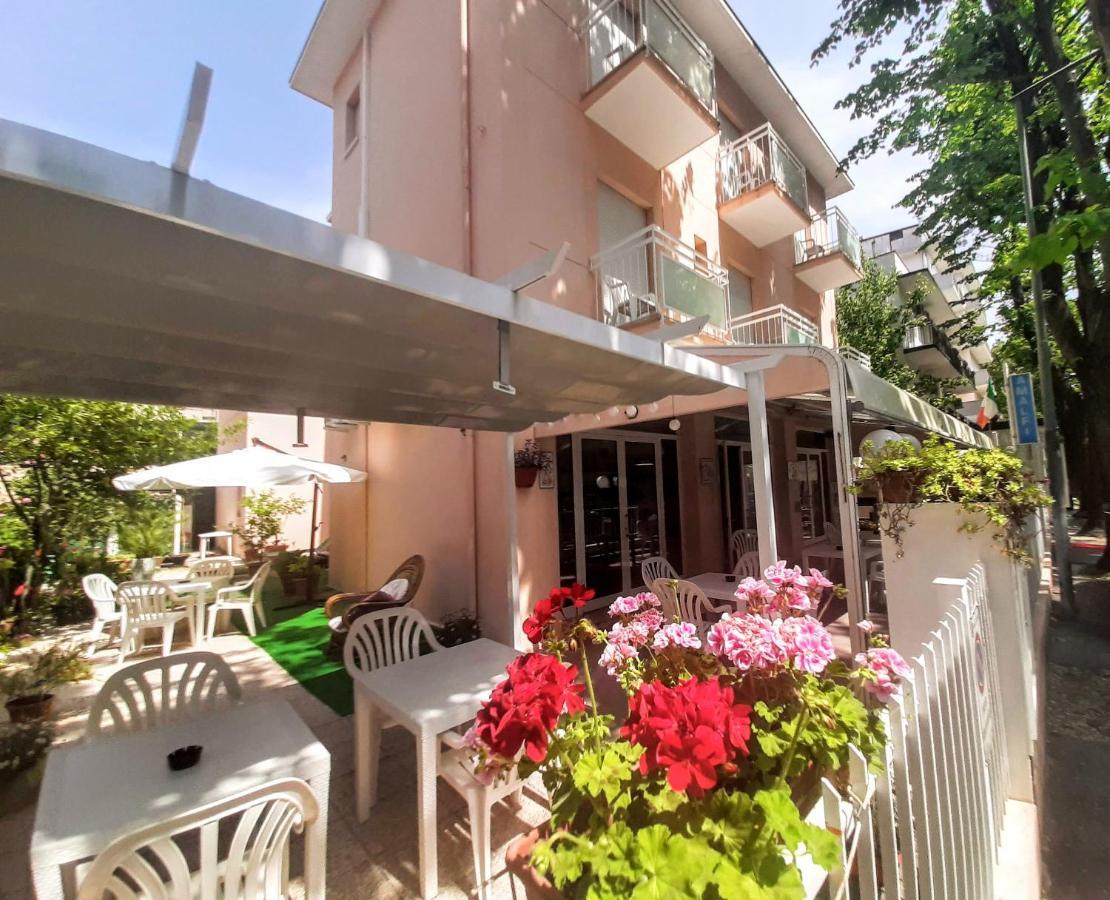 Hotel Amalfi Rimini Eksteriør bilde