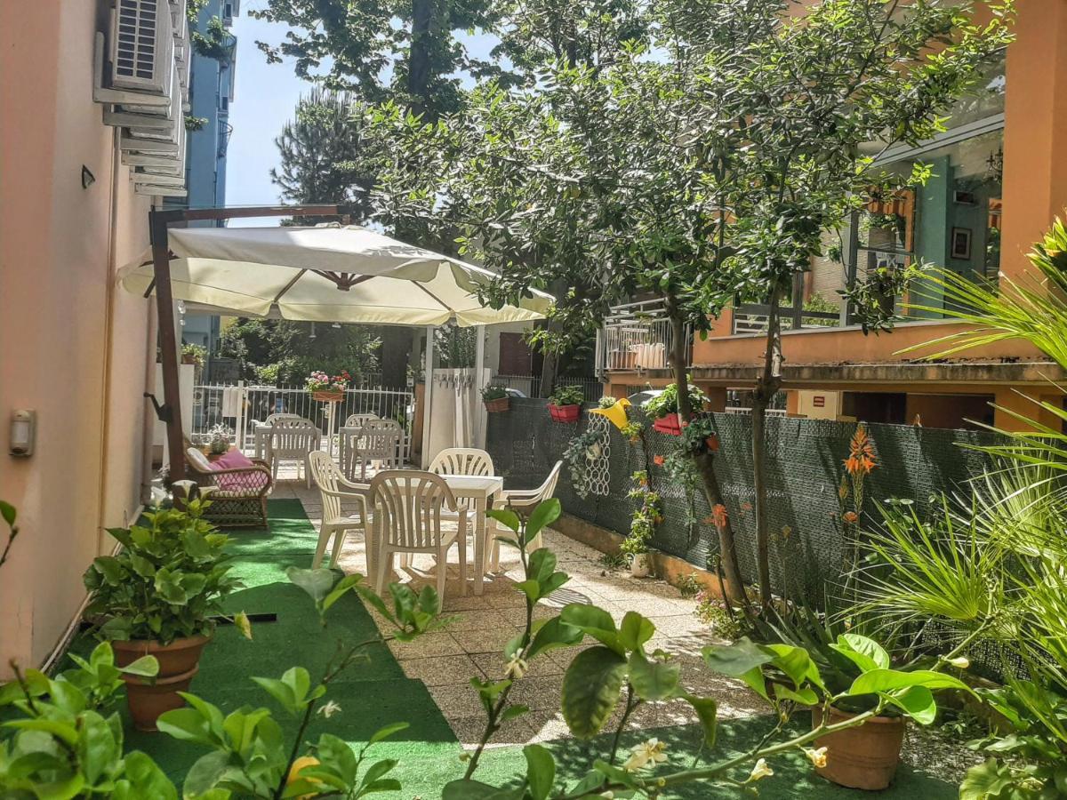 Hotel Amalfi Rimini Eksteriør bilde