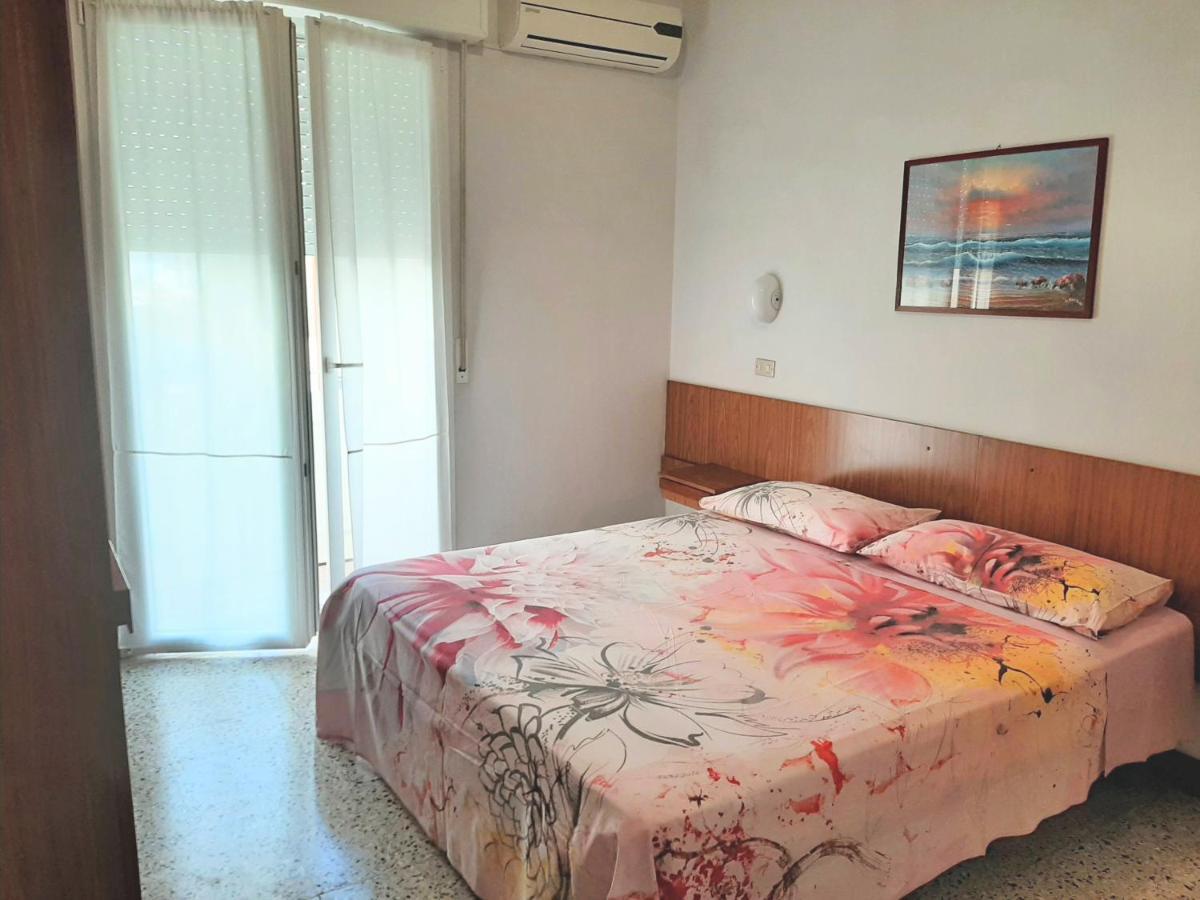 Hotel Amalfi Rimini Eksteriør bilde